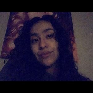 Meet your Posher, Jasmine